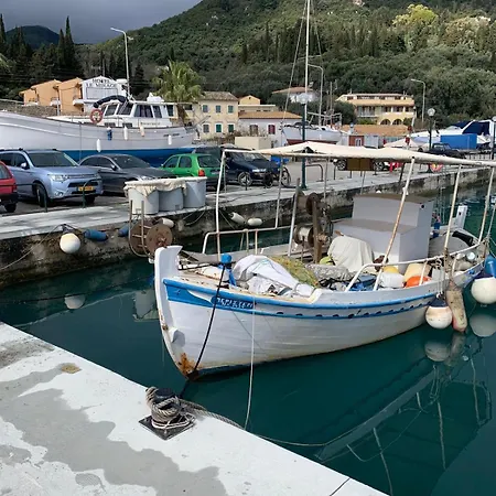 Hadarik By The Sea