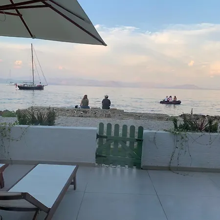 Hadarik By The Sea * Mpenitses
